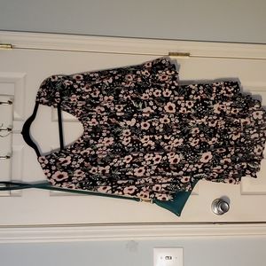 Floral tunic 3xl 24-26